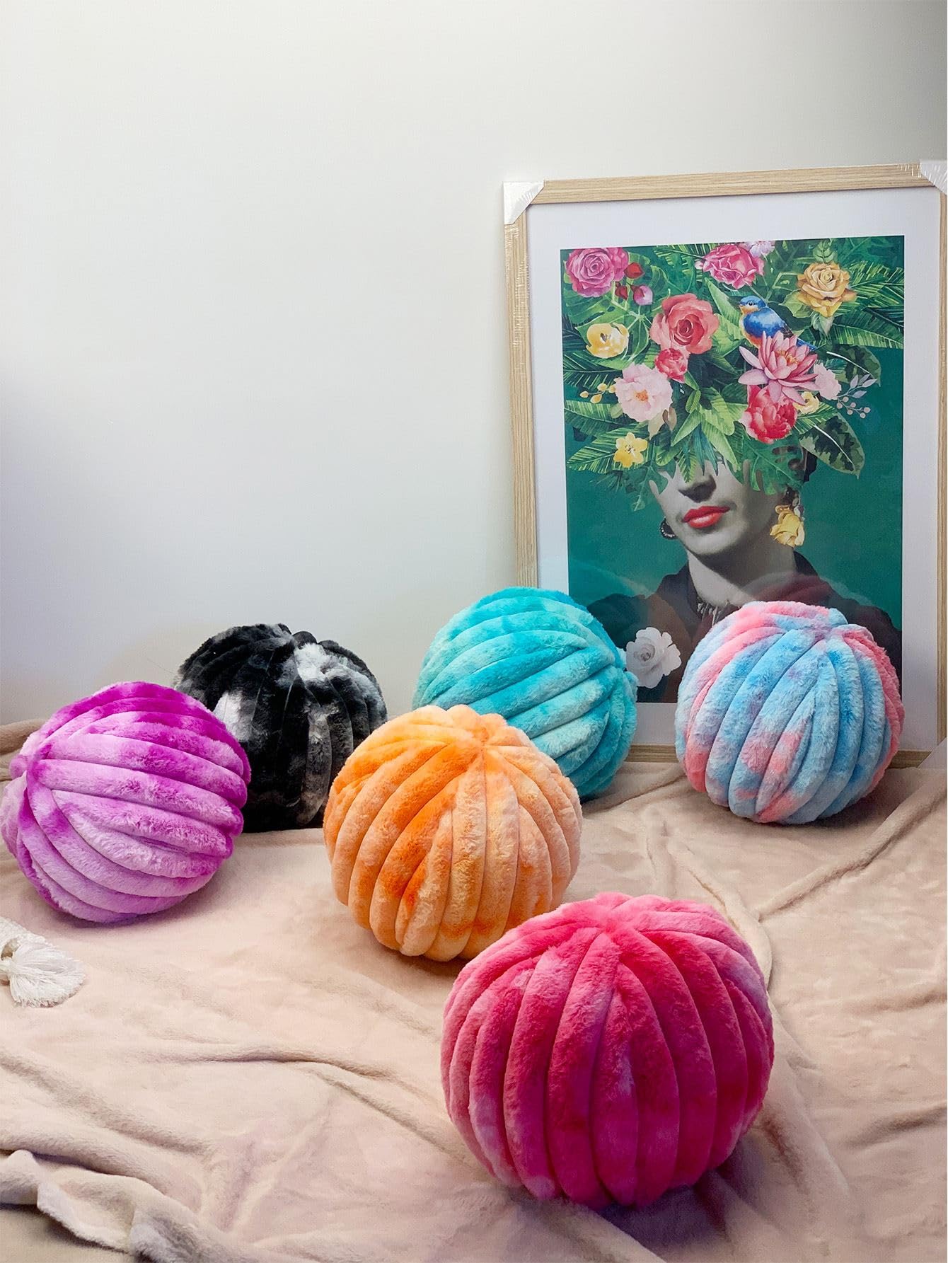 Gradient Velvet Throw Pillow Cushion