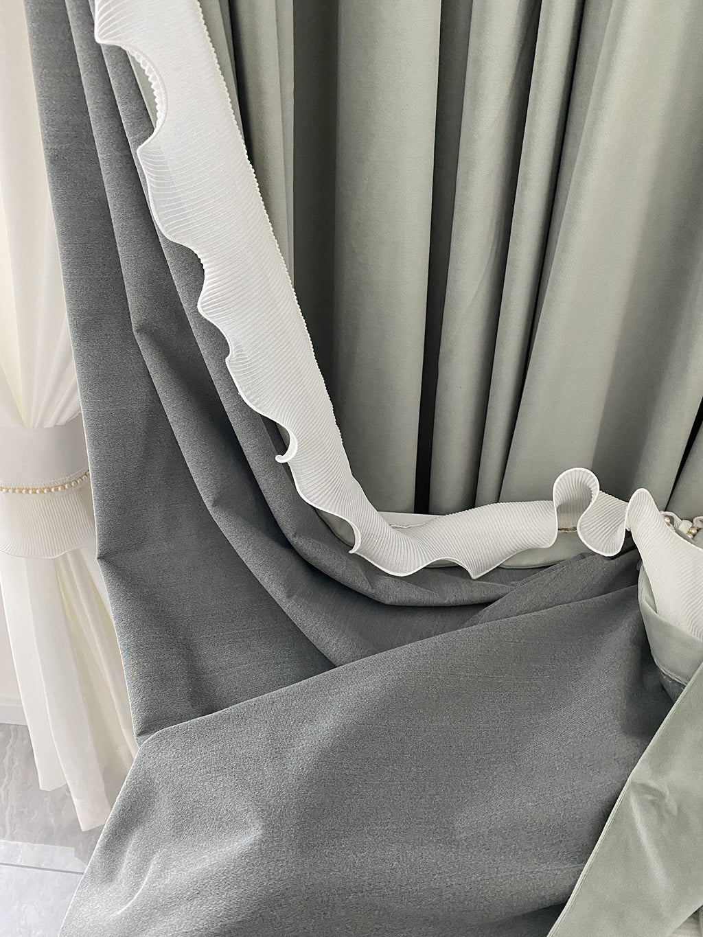 Velvet Blackout Pinch Pleated Curtains Set